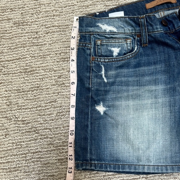 Joe’s Jean “Blanchett” shorts - Picture 10 of 12